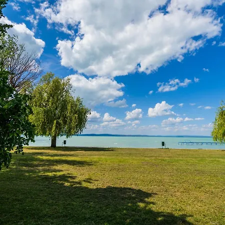 Myflat Coral Estrellita Шиофок