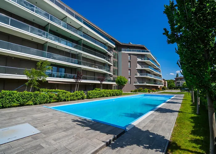 Myflat Coral Estrellita Apartment